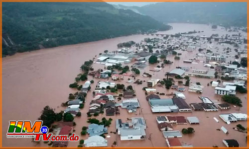 Aumentan a 24 los muertos por las lluvias en el sur de Brasil