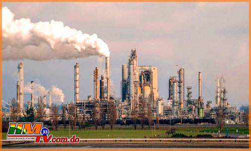 Precios del petróleo caen fuertemente por temores sobre oferta y demanda