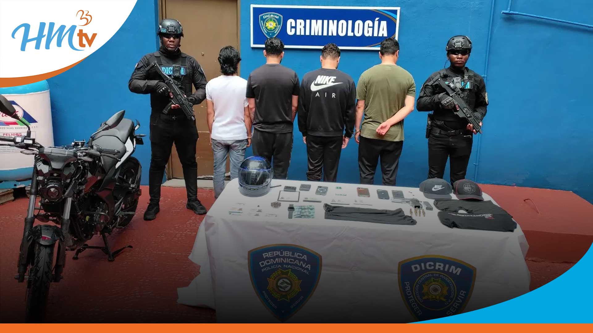 Policía Nacional arresta a cuatro colombianos por robo con armas