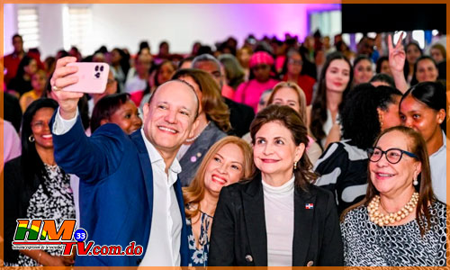 Destacan a Mujeres Ejemplares en Santiago: Un reconocimiento merecido