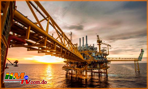 Petróleo de Texas supera los 92 dólares el barril por primera vez desde 2022